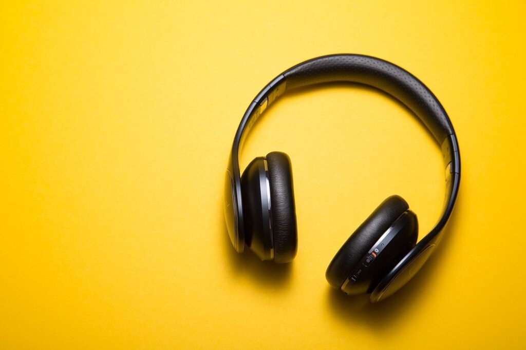 Sony WF-10XM4: Headphones Are Our Absolute Favorite C D X PDX A 82obo Unsplash 1024x683